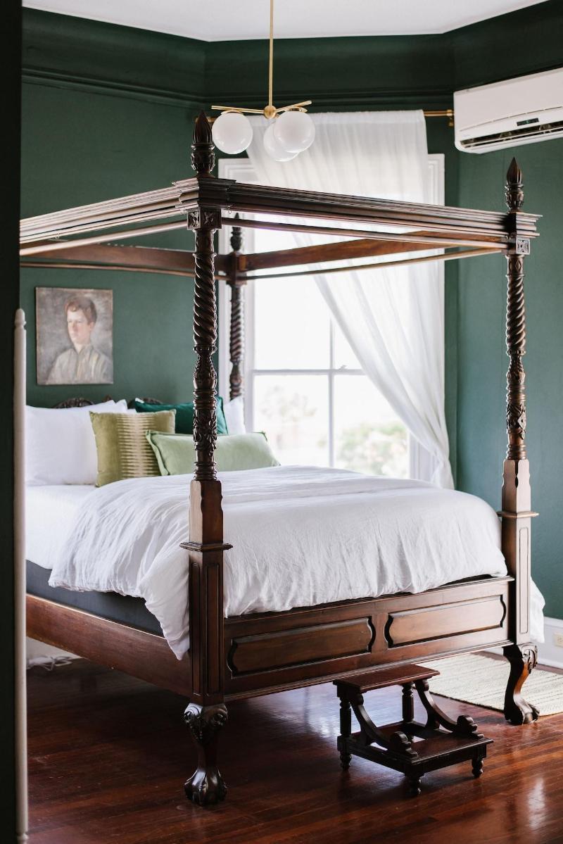 Bed & Breakfast Carr Mansion